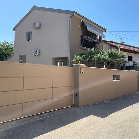 House Runa Porec Exterior photo